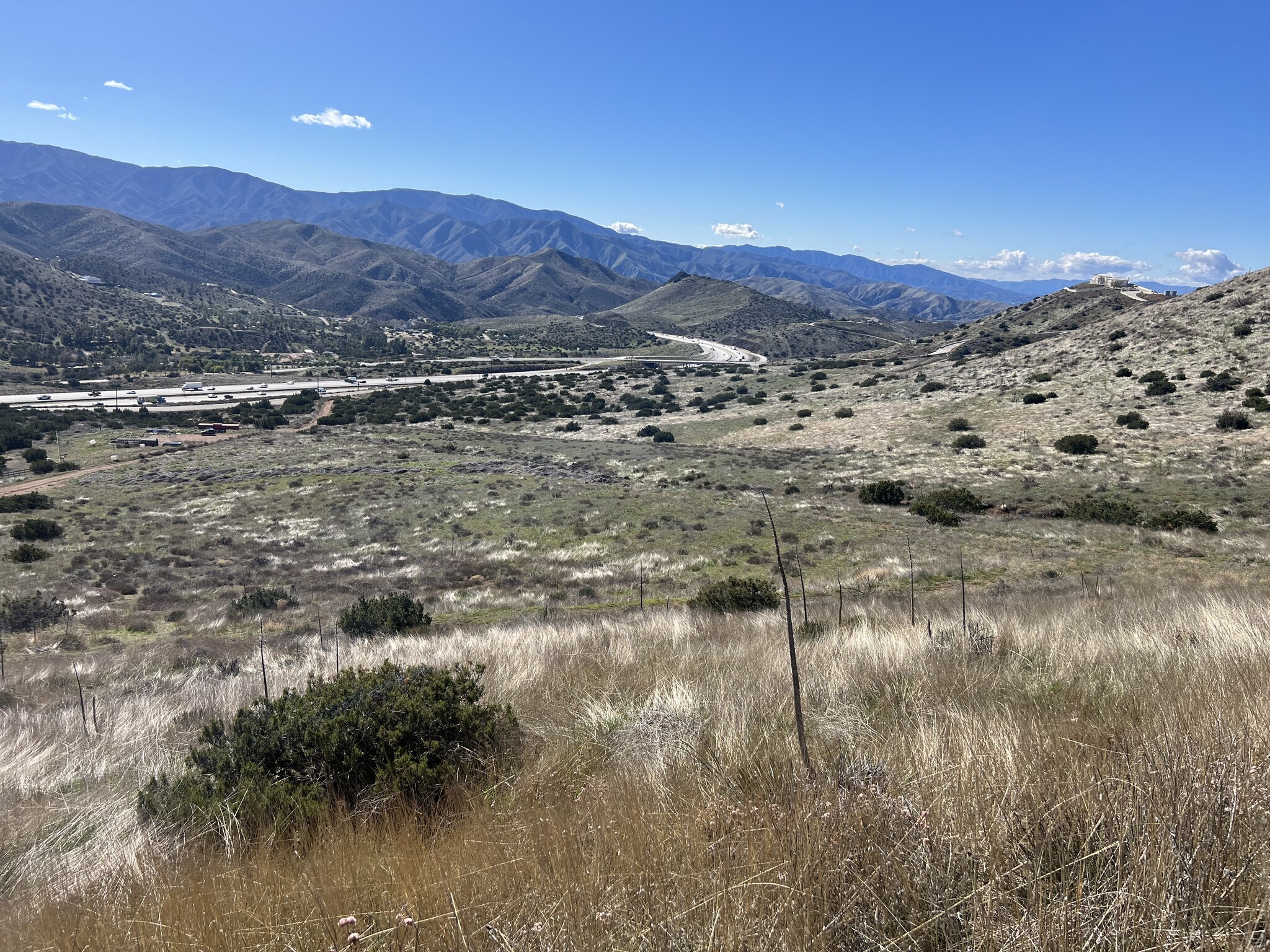 VIC VALLEYSAGE TUTHIL, Agua Dulce, CA for Sale