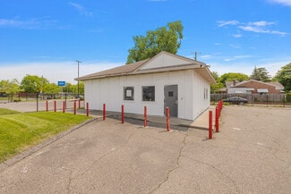Detroit, MI Freestanding - 11600 Kelly Rd