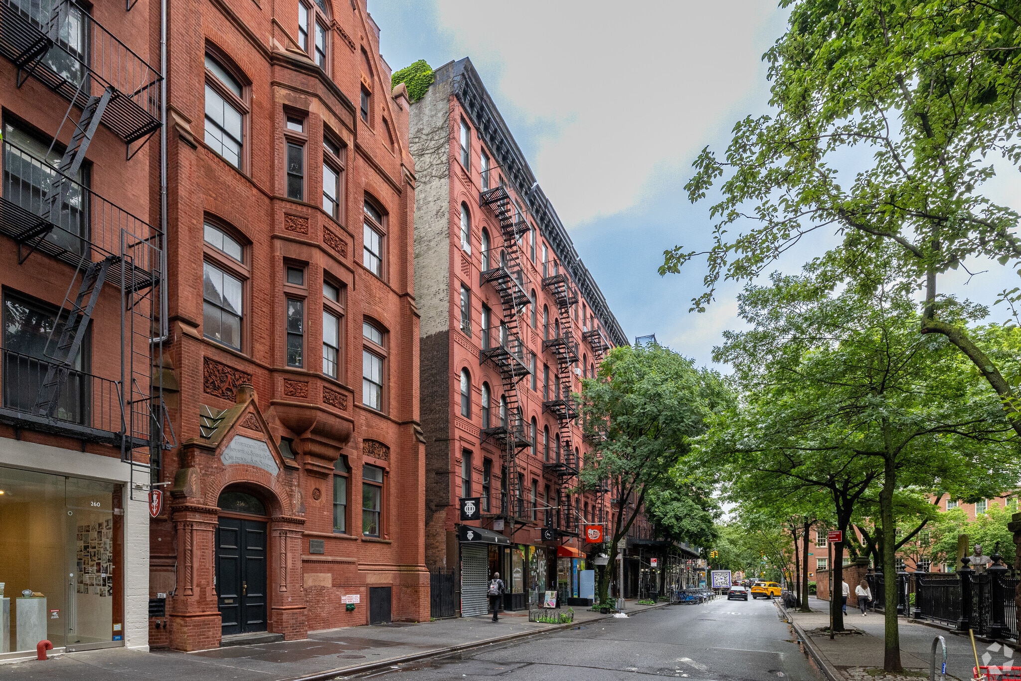 246-248 Mott St, New York, NY for Rent
