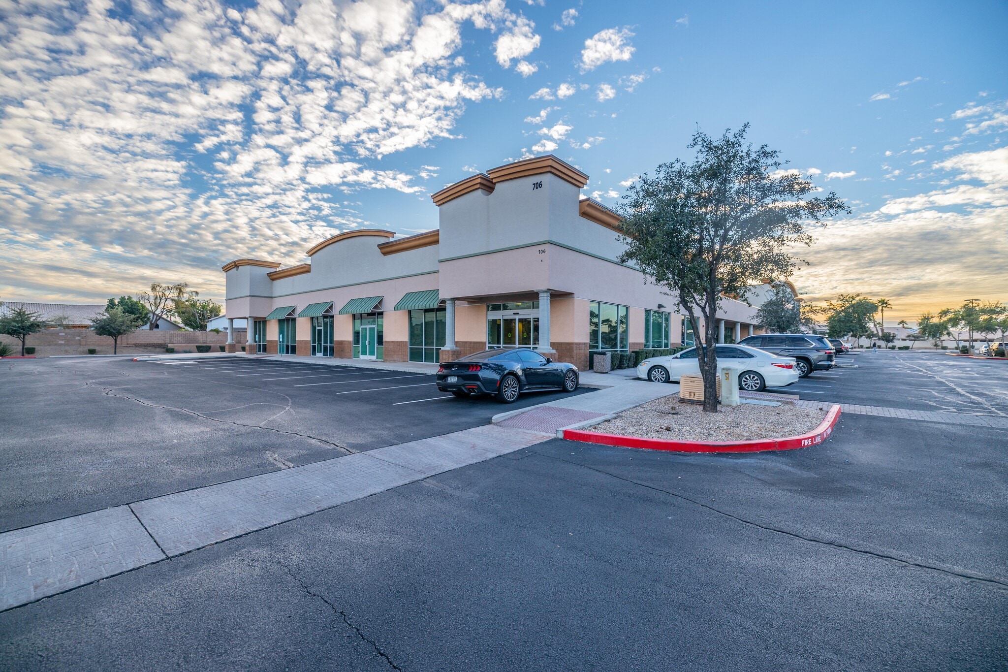 706 N McQueen Rd, Gilbert, AZ for Rent
