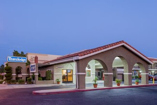 Hemet, CA Hospitality - 2625 W Florida Ave