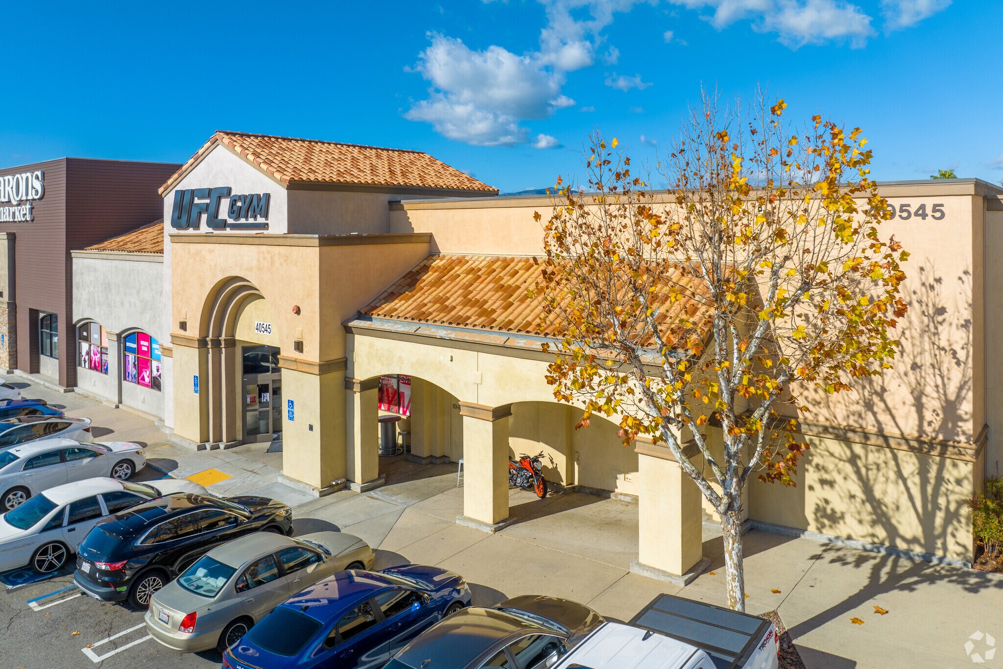 40525-40575 California Oaks Rd, Murrieta, CA for Rent
