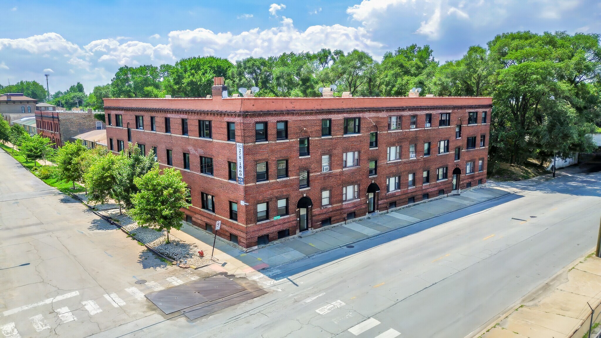 3500 S Artesian Ave, Chicago, IL for Sale