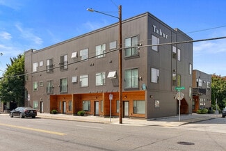 Portland, OR Apartments - 5607 E Burnside St