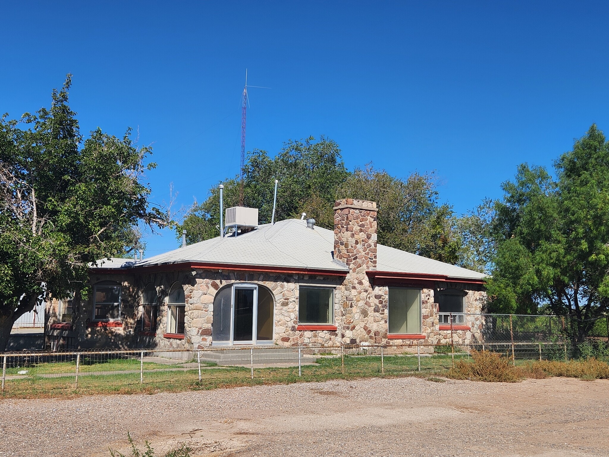 6643 Westside Dr, El Paso, TX for Rent