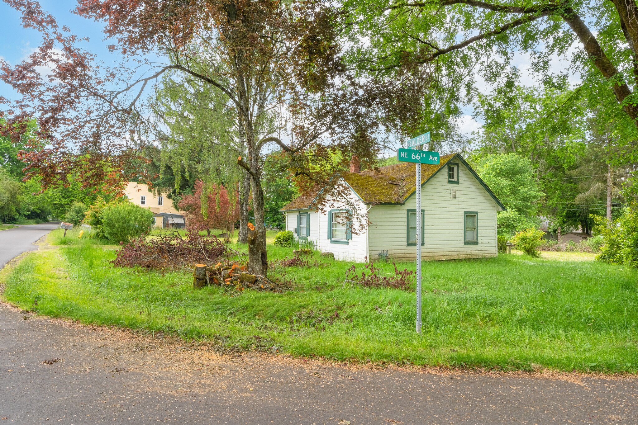 6614 NE Alder St, Hillsboro, OR for Sale