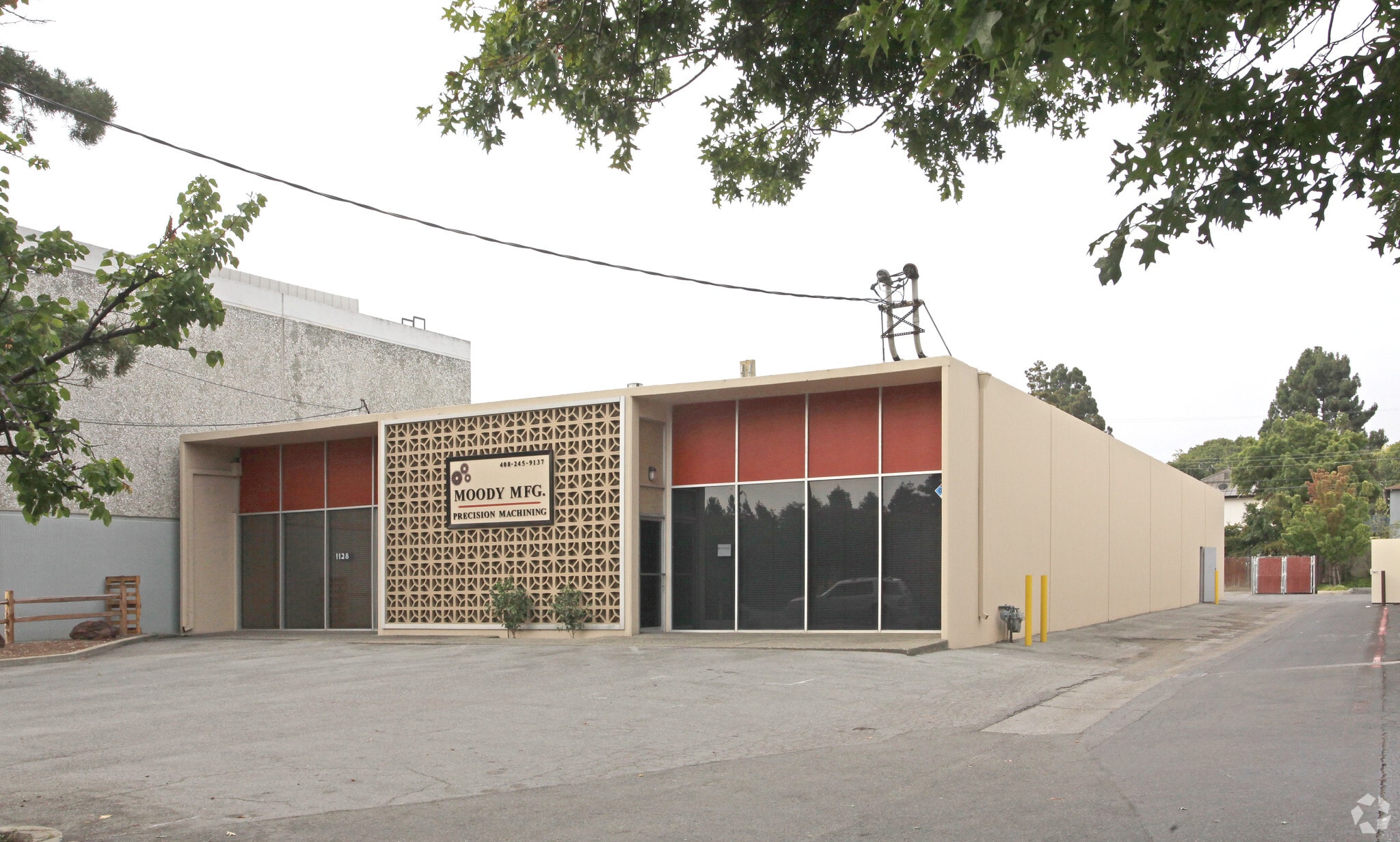 1128 W Evelyn Ave, Sunnyvale, CA for Rent