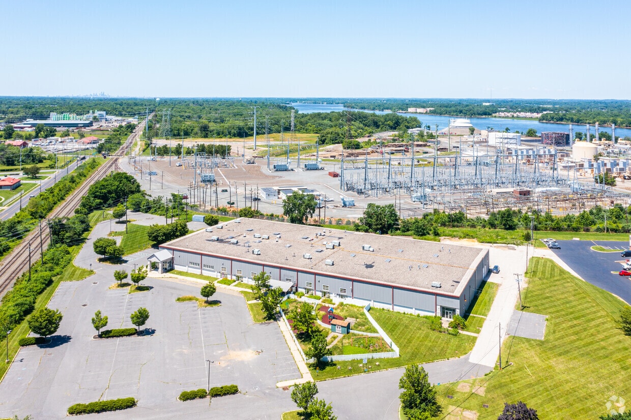 302 Commerce Square Blvd, Burlington, NJ for Rent