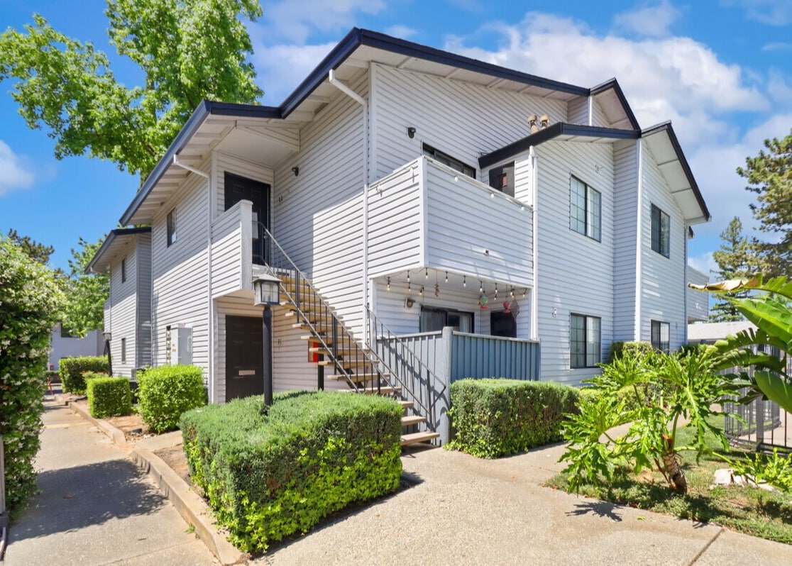 2626 Marigold Ln, Sacramento, CA for Sale