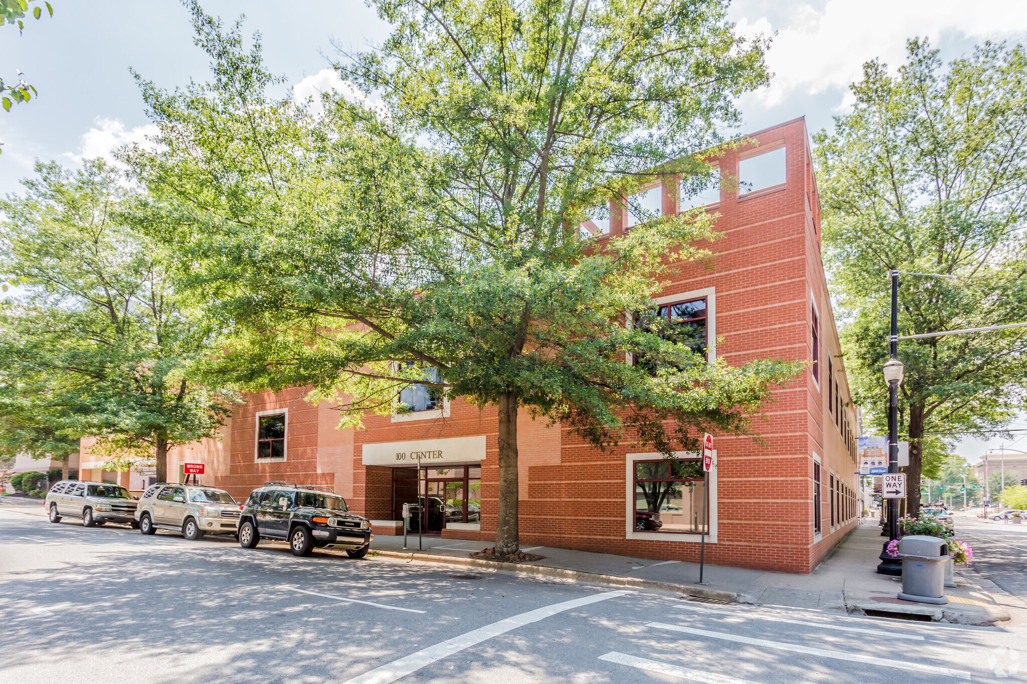 100 Center St, Little Rock, AR for Rent