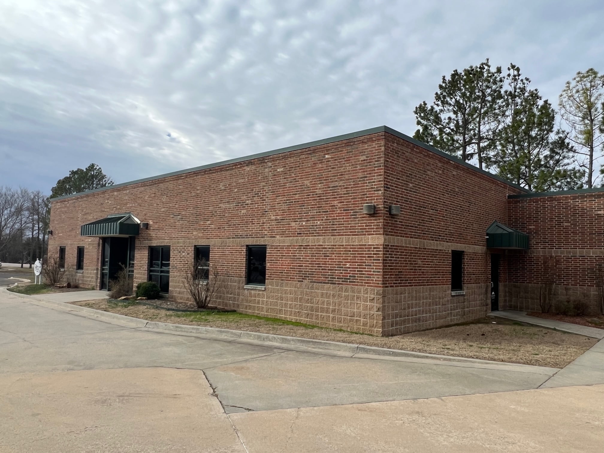 2407 W Wrangler Blvd Seminole, OK 74868 Office Property for Lease on