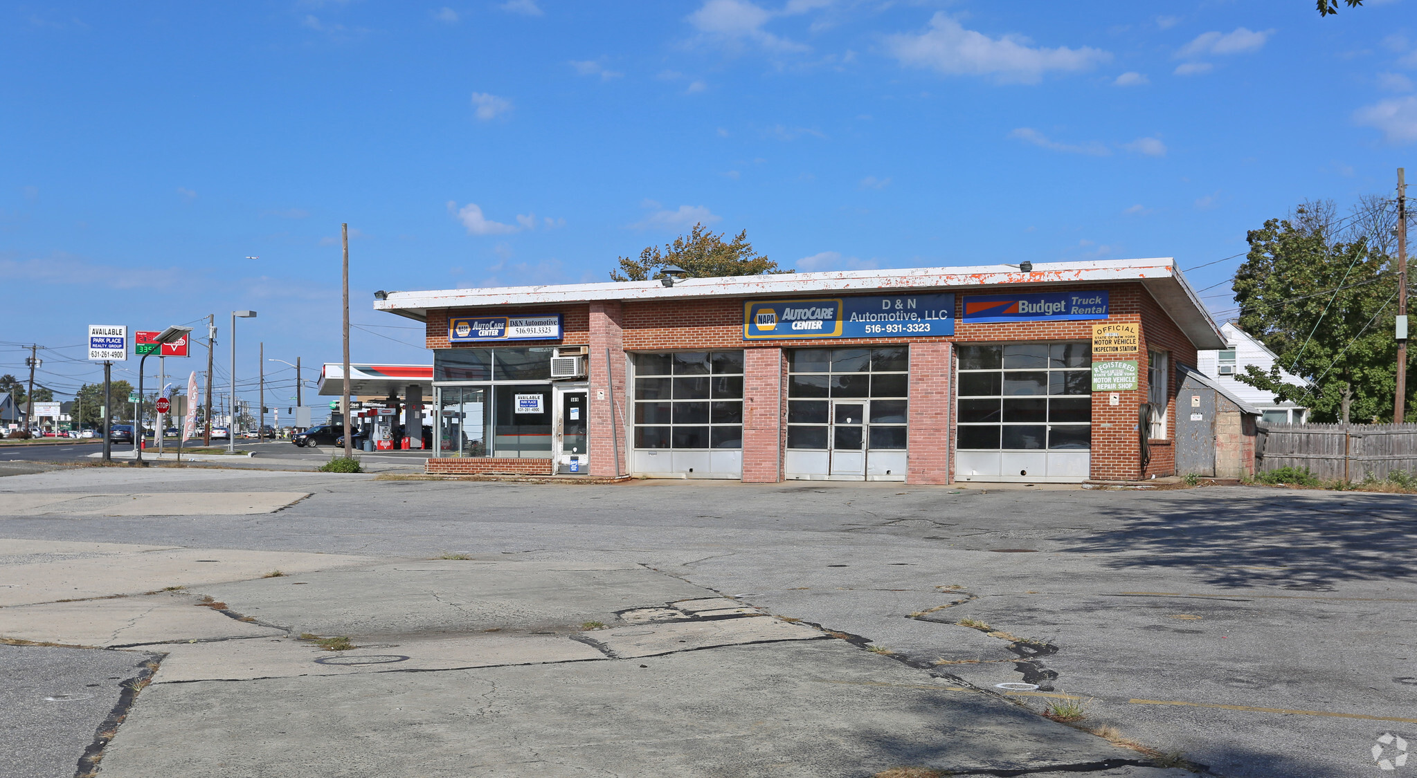 589 S Broadway, Hicksville, NY for Sale