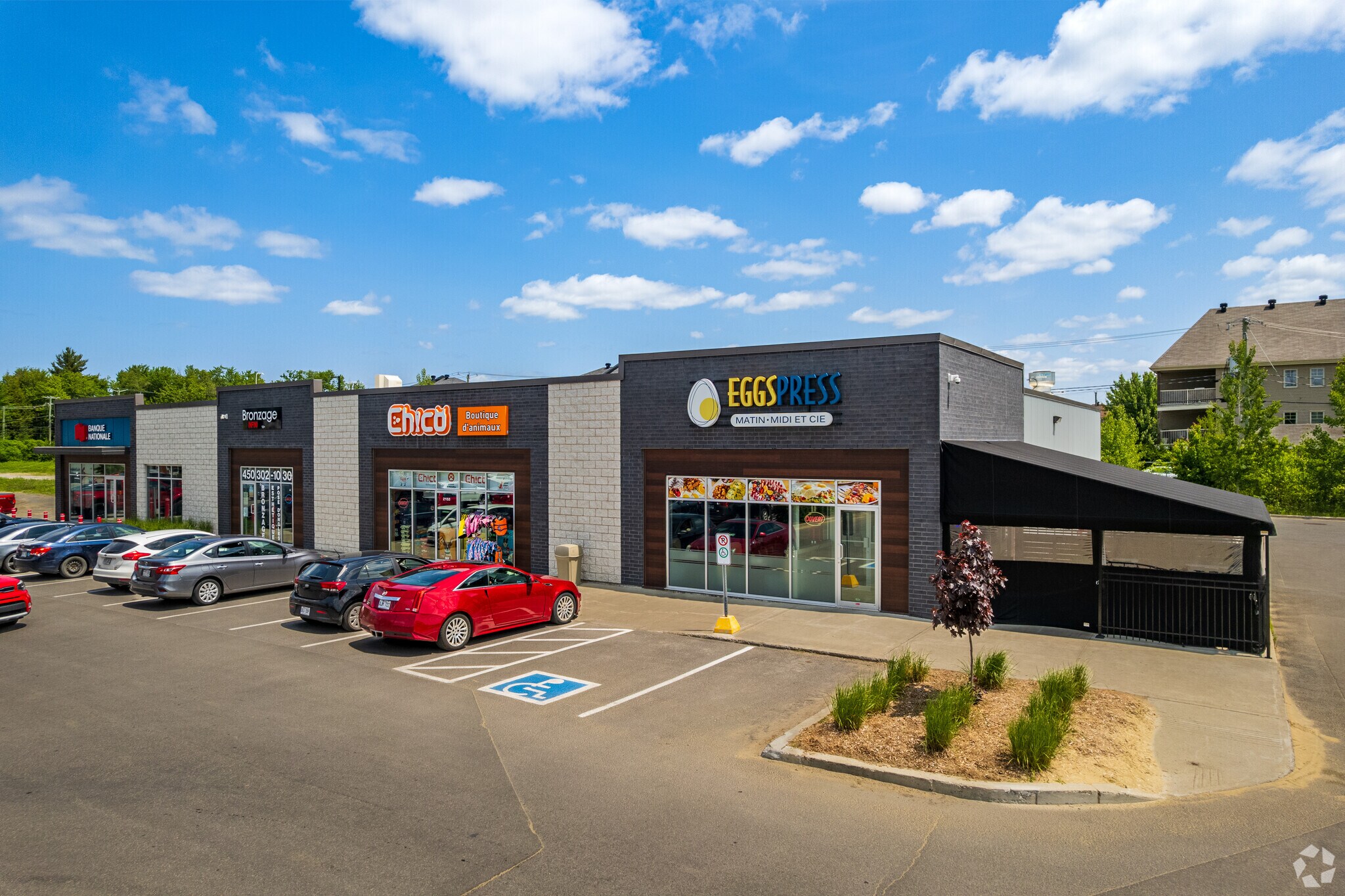 2305 Av Du Marché, St-Lin-Laurentides, QC for Rent