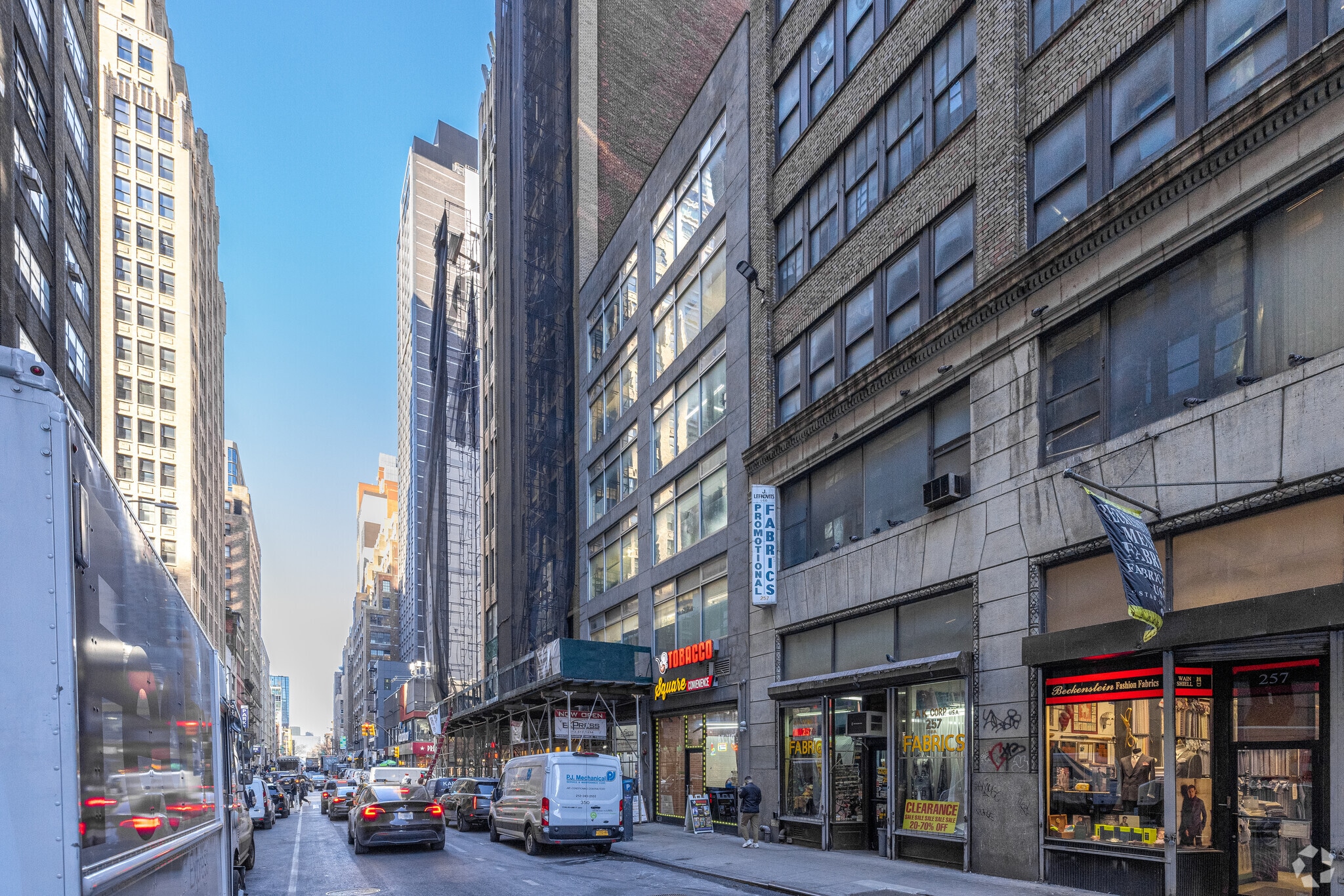 269 W 39th St, New York, NY for Rent