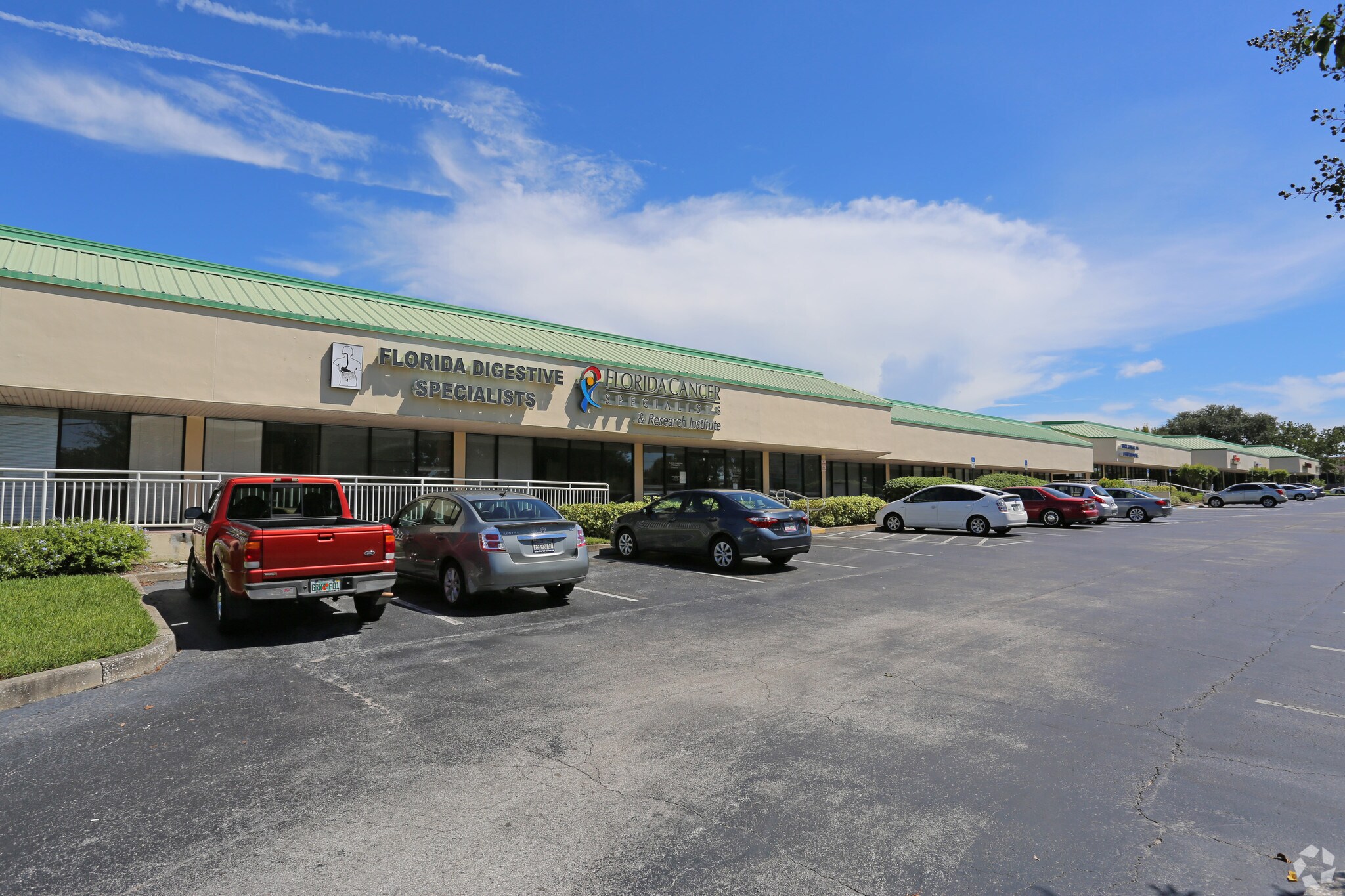 5637-5791 49th St N, Kenneth City, FL for Rent