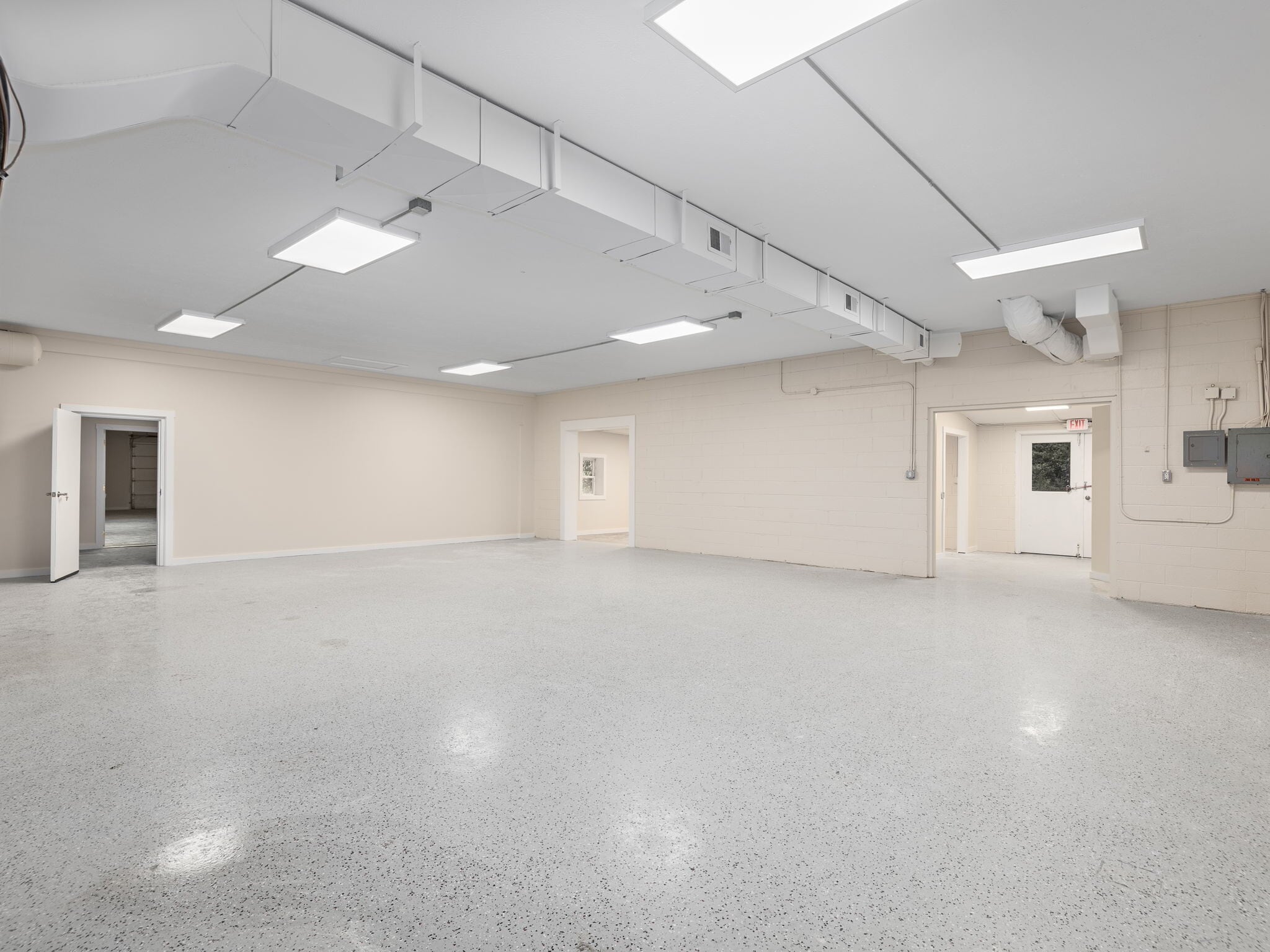 732 Jonesborough St, Hendersonville, NC for Sale