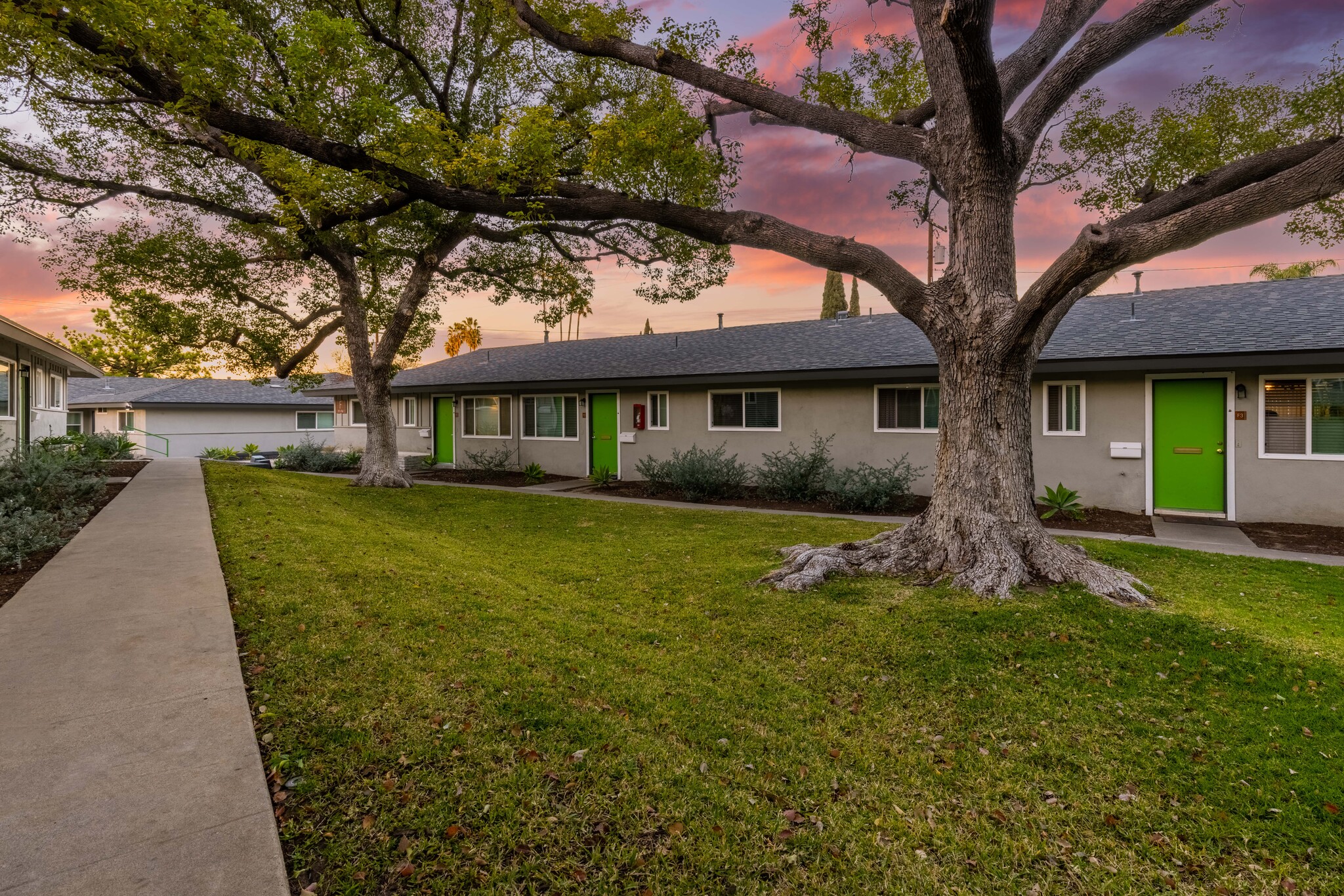 124 N Tustin Ave, Anaheim, CA for Sale