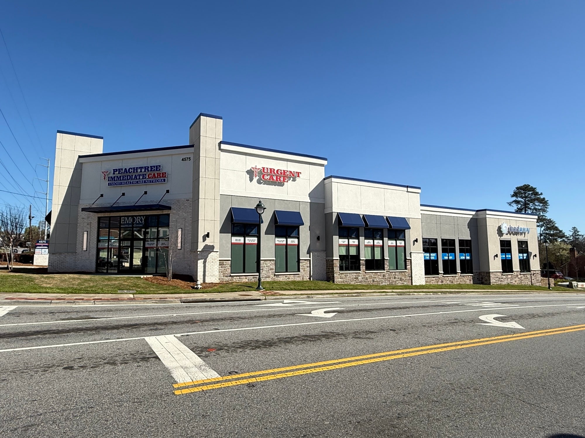 4575 Roswell Rd, Sandy Springs, GA for Sale