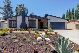 Chatsworth, CA Apartments - 22320 Itasca St