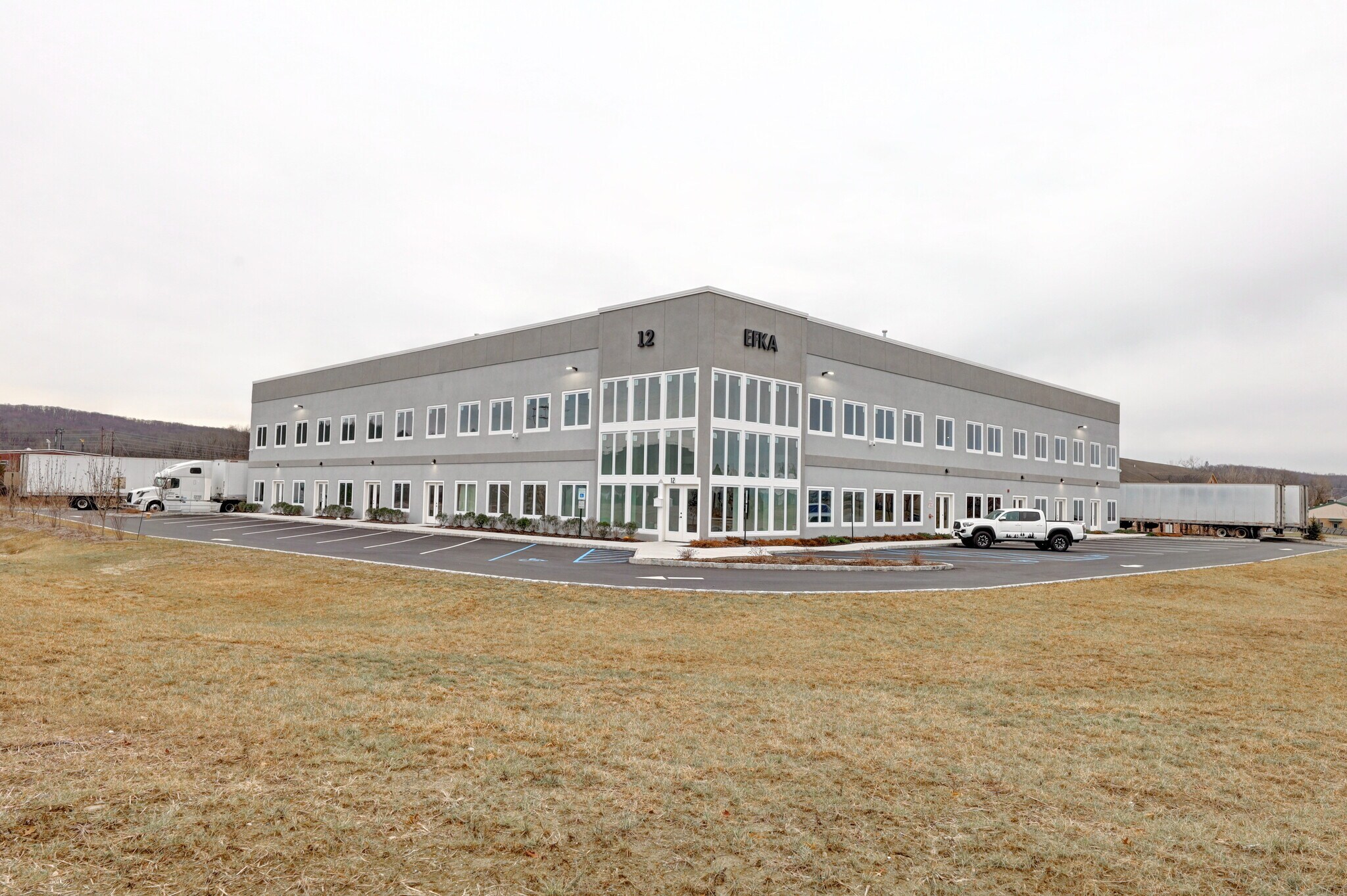 12 Aaron way Sparta, NJ 07871 Industrial Property for Lease on