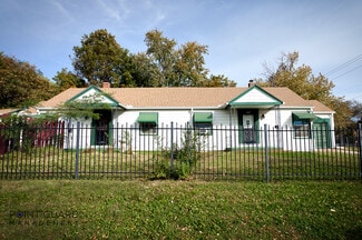 Wichita, KS Apartments - 4722 E Elm St