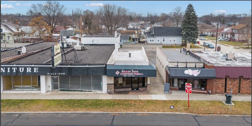 23716 Gratiot Ave, Eastpointe, MI for Sale