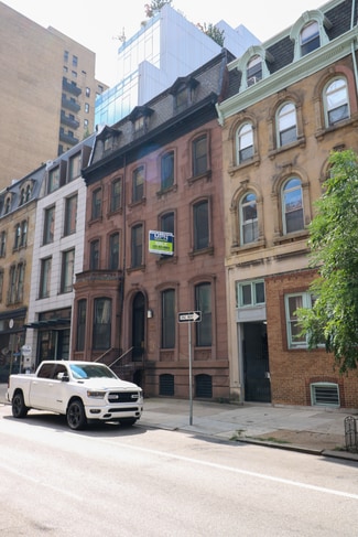 Philadelphia, PA Office/Residential - 2112 Walnut St