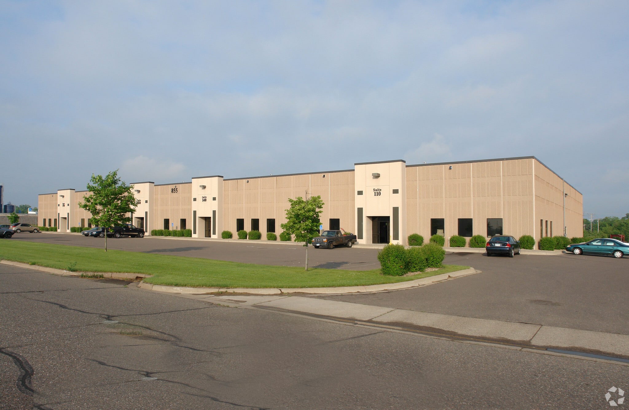855 Cleveland St S, Cambridge, MN for Rent