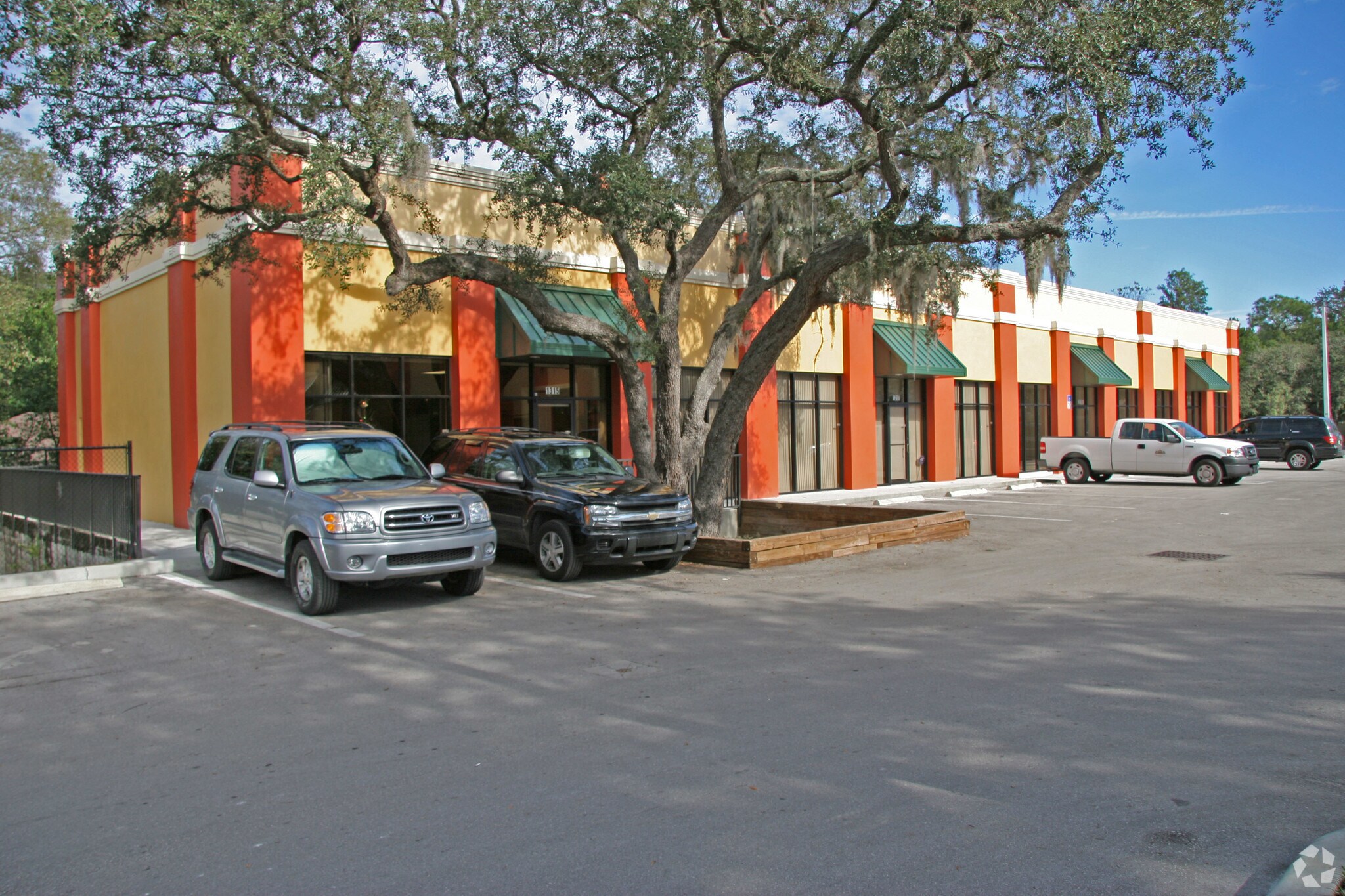 1315-1321 N Kingsway Ave, Tampa, FL for Rent
