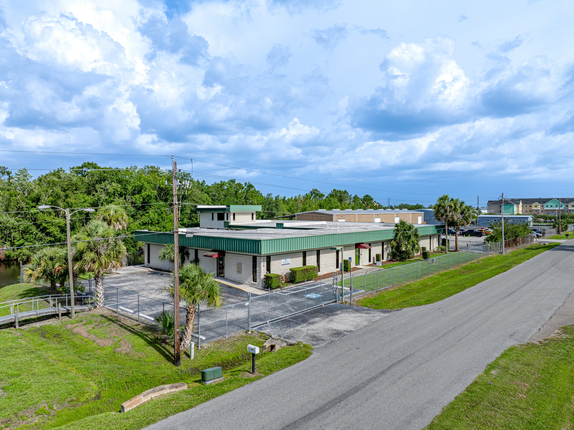 3700-3706 Dmg Dr, Lakeland, FL for Rent