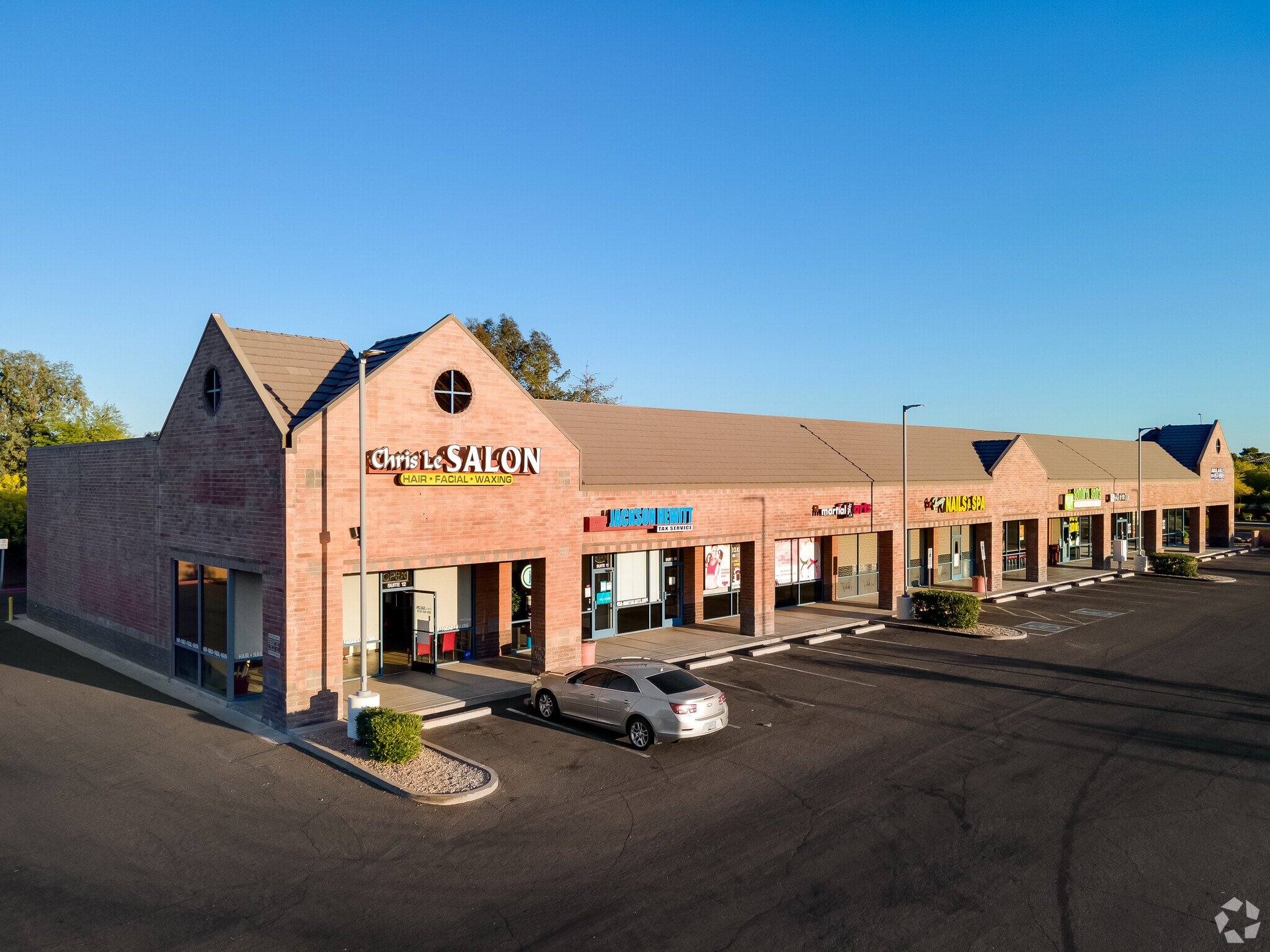 4731 E Greenway Rd, Phoenix, AZ for Rent