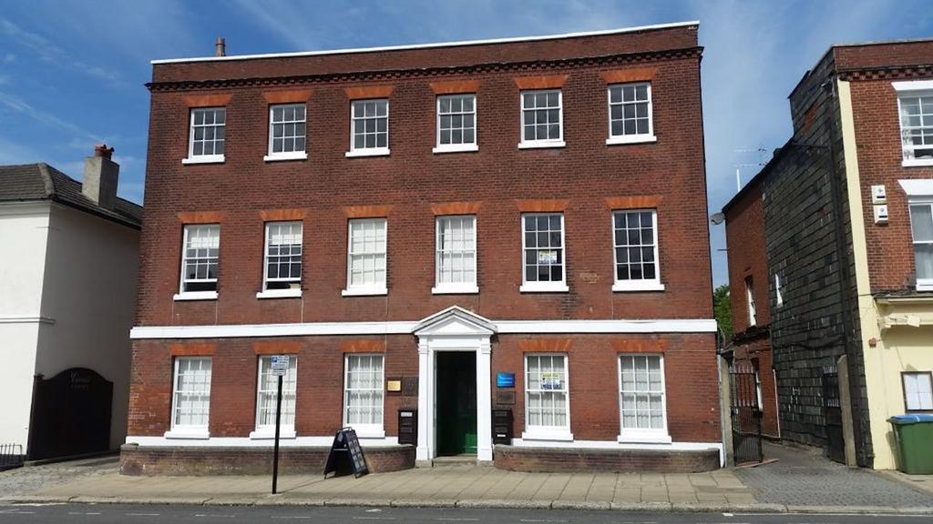 7 High St, Fareham, HAM for Rent