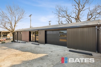 Dallas, TX Office/Retail - 1402 Fort Worth Ave