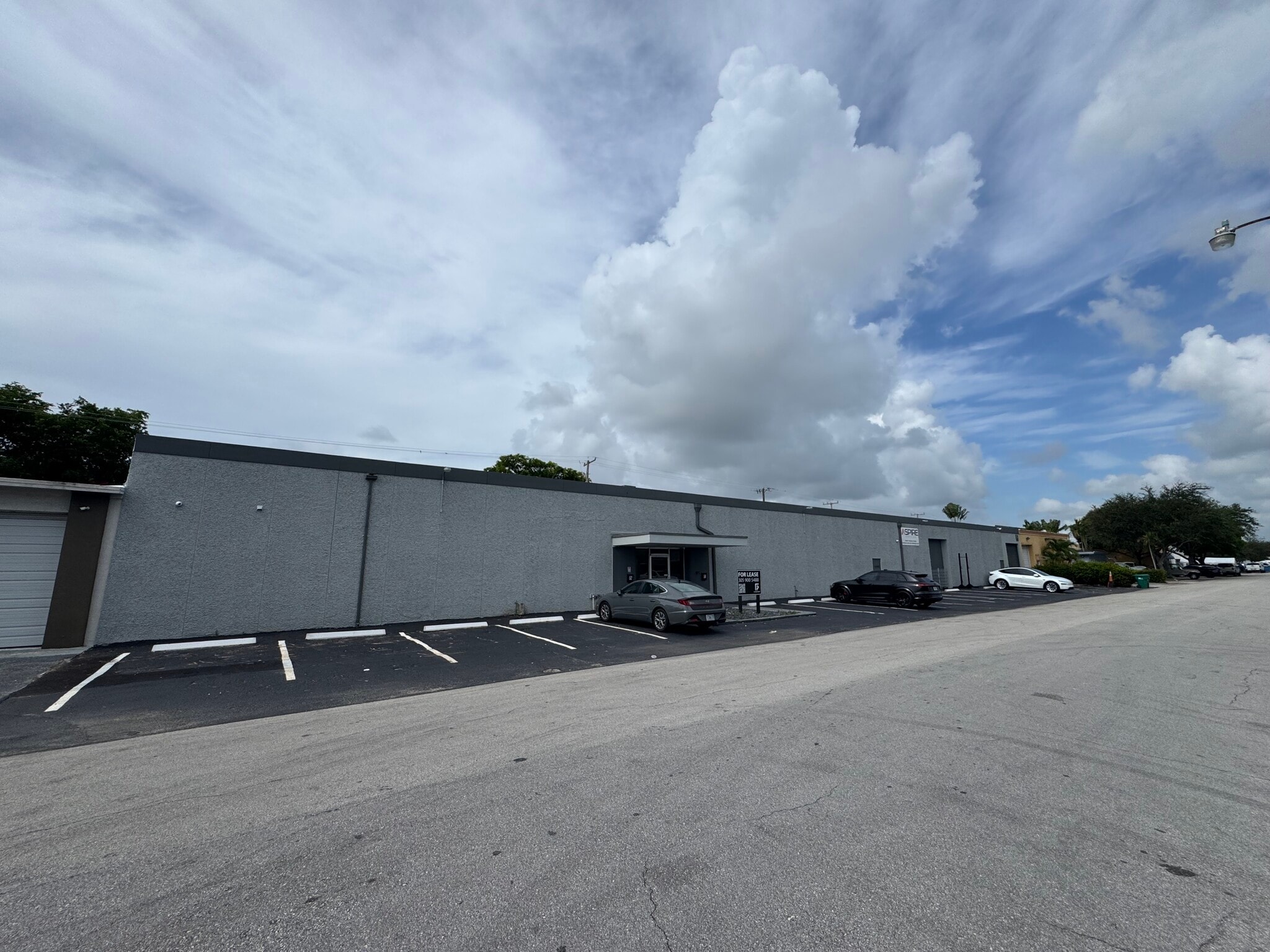 52 SW 5th Ct, Pompano Beach, FL for Rent