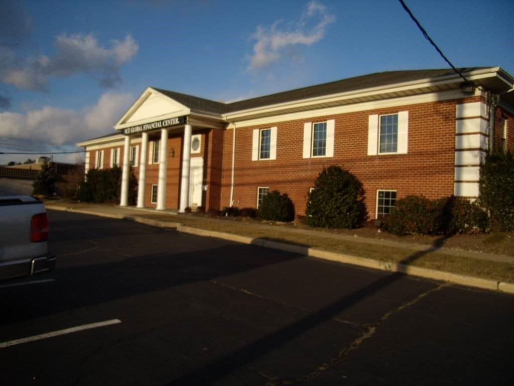 515 Johnson Ave, Bohemia, NY for Rent