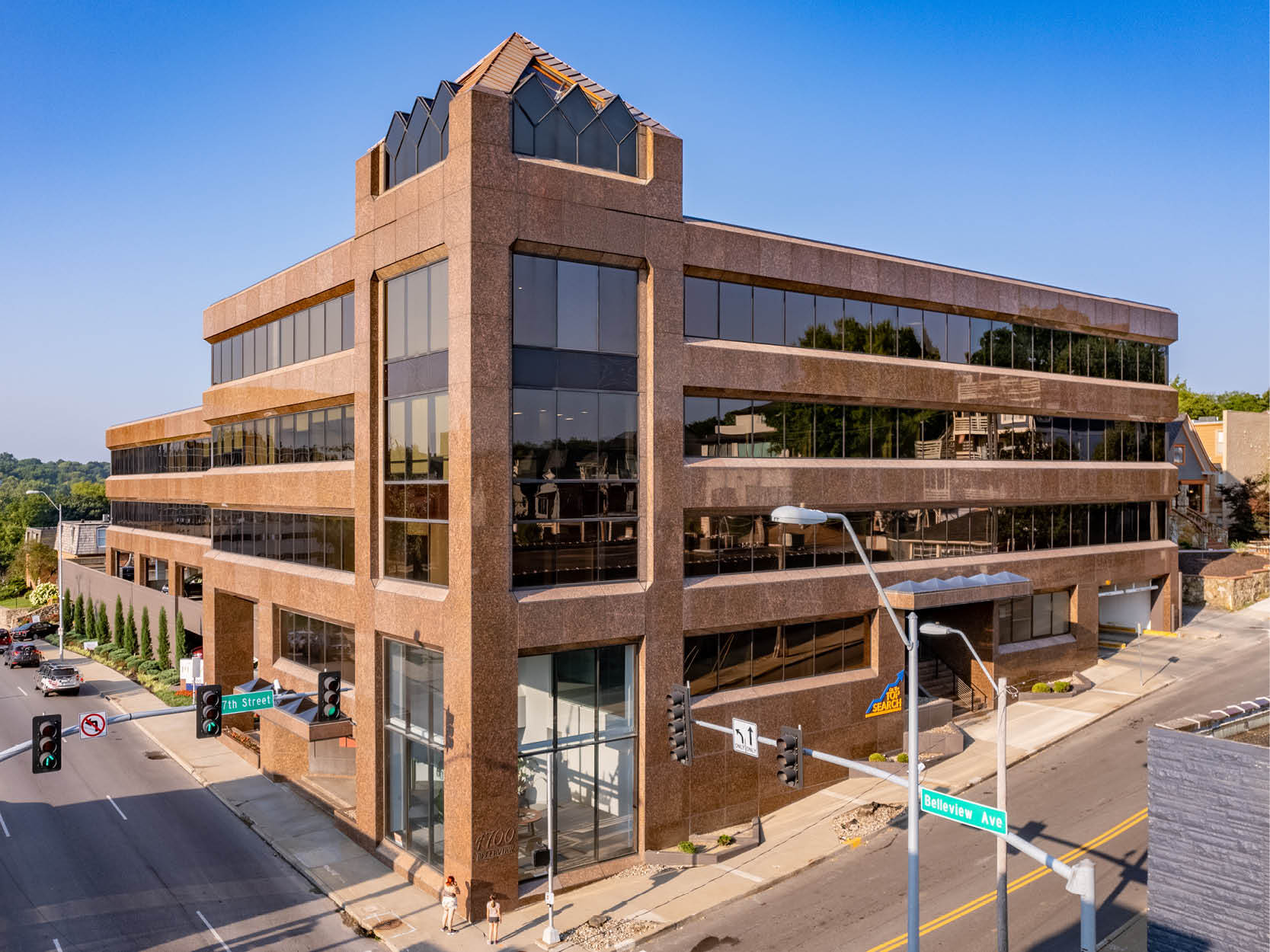 4700 Belleview Ave, Kansas City, MO for Rent