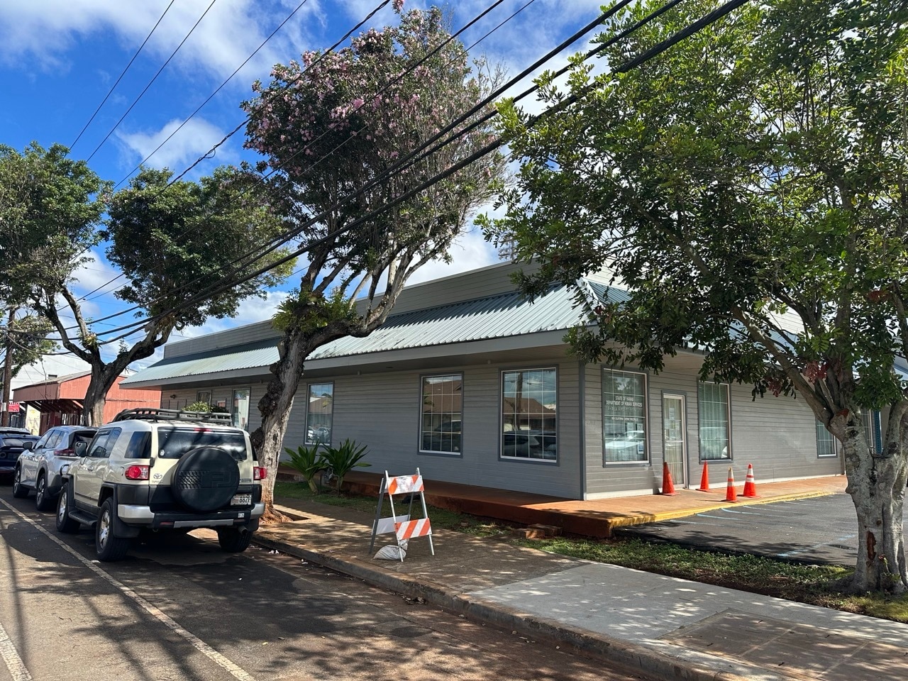 1008 California Ave, Wahiawa, HI for Rent