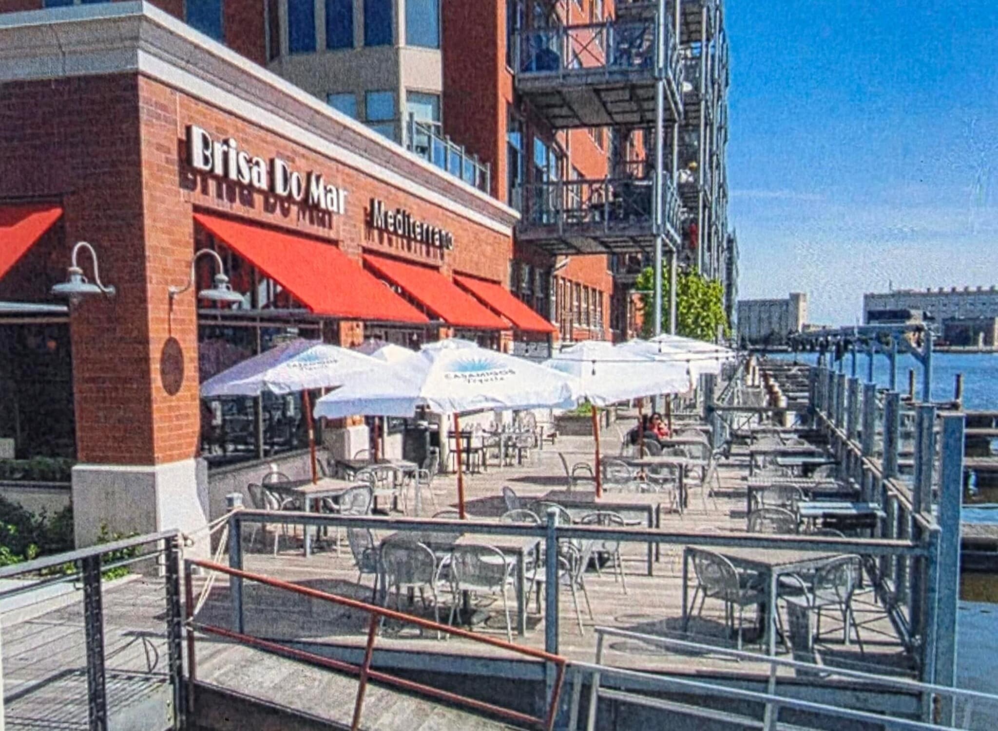 509-643 E Erie St, Milwaukee, WI for Sale