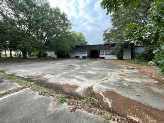 Edna, TX Churches - 1103 US HWY 59 N