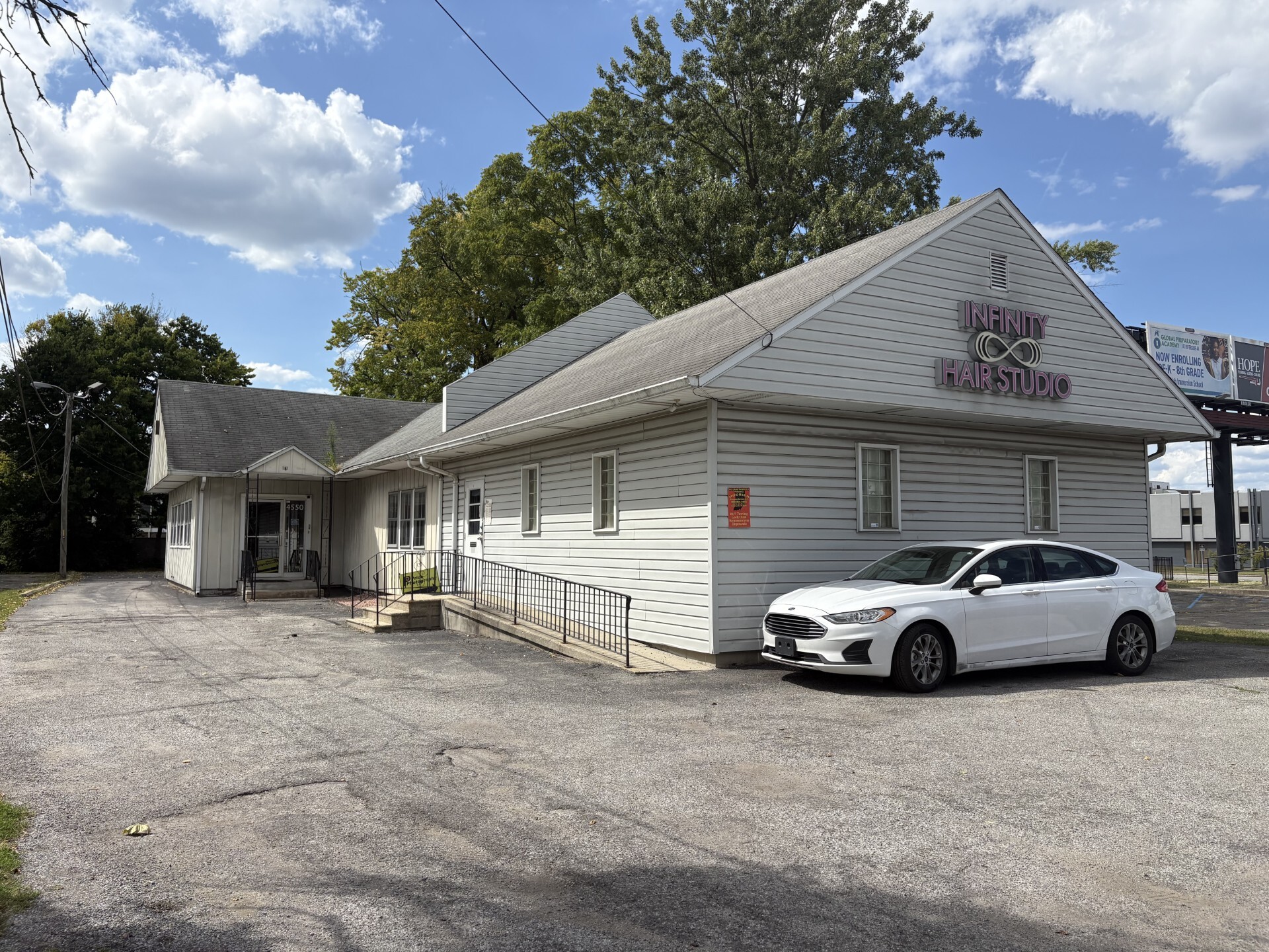 4550 Allisonville Rd, Indianapolis, IN for Sale