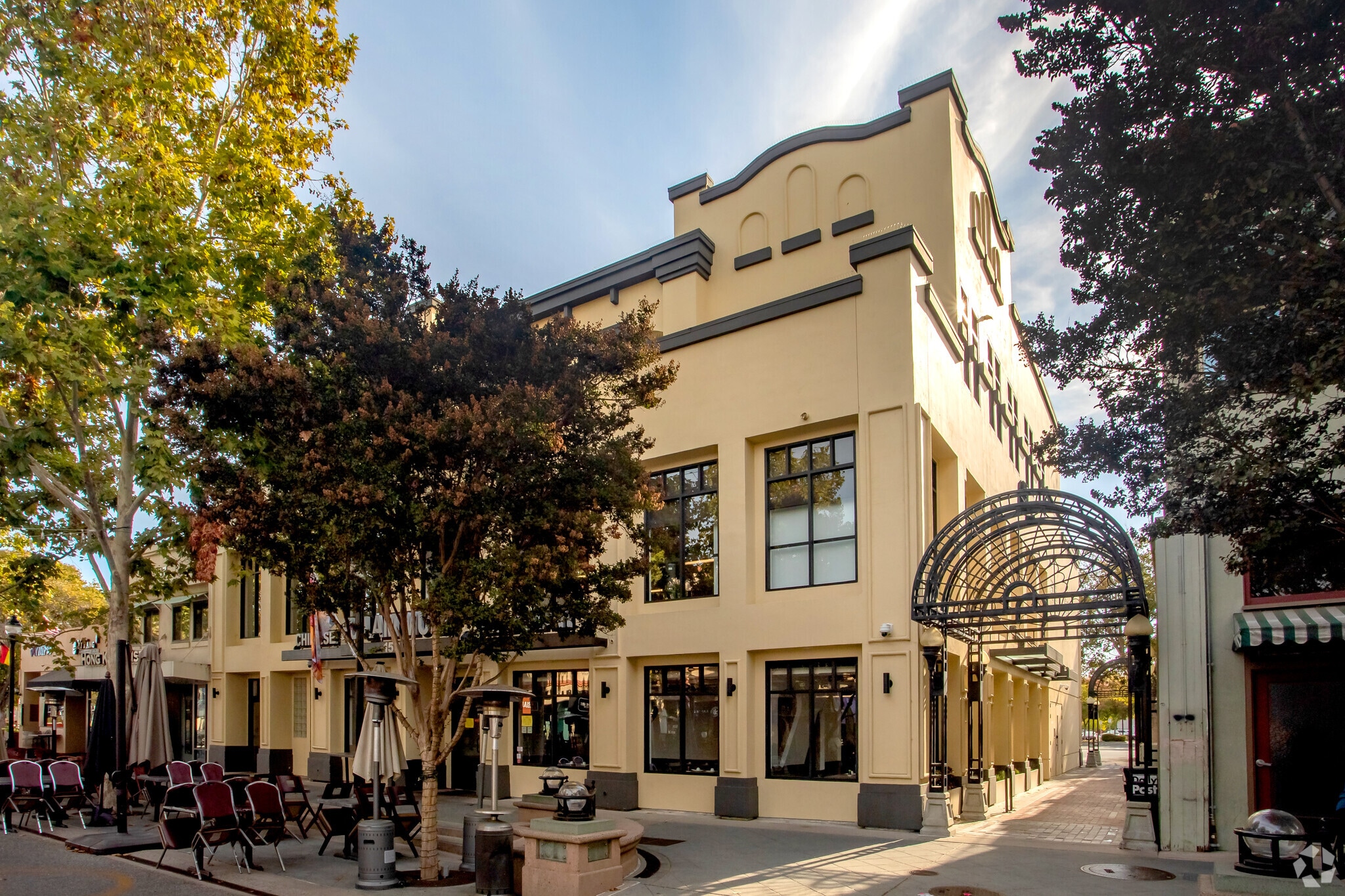 153 Castro St, Mountain View, CA for Rent