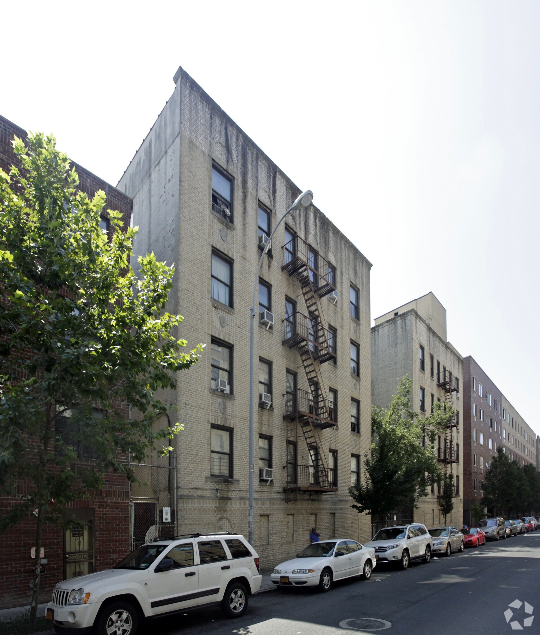 1343 Ogden Ave, Bronx, NY for Rent