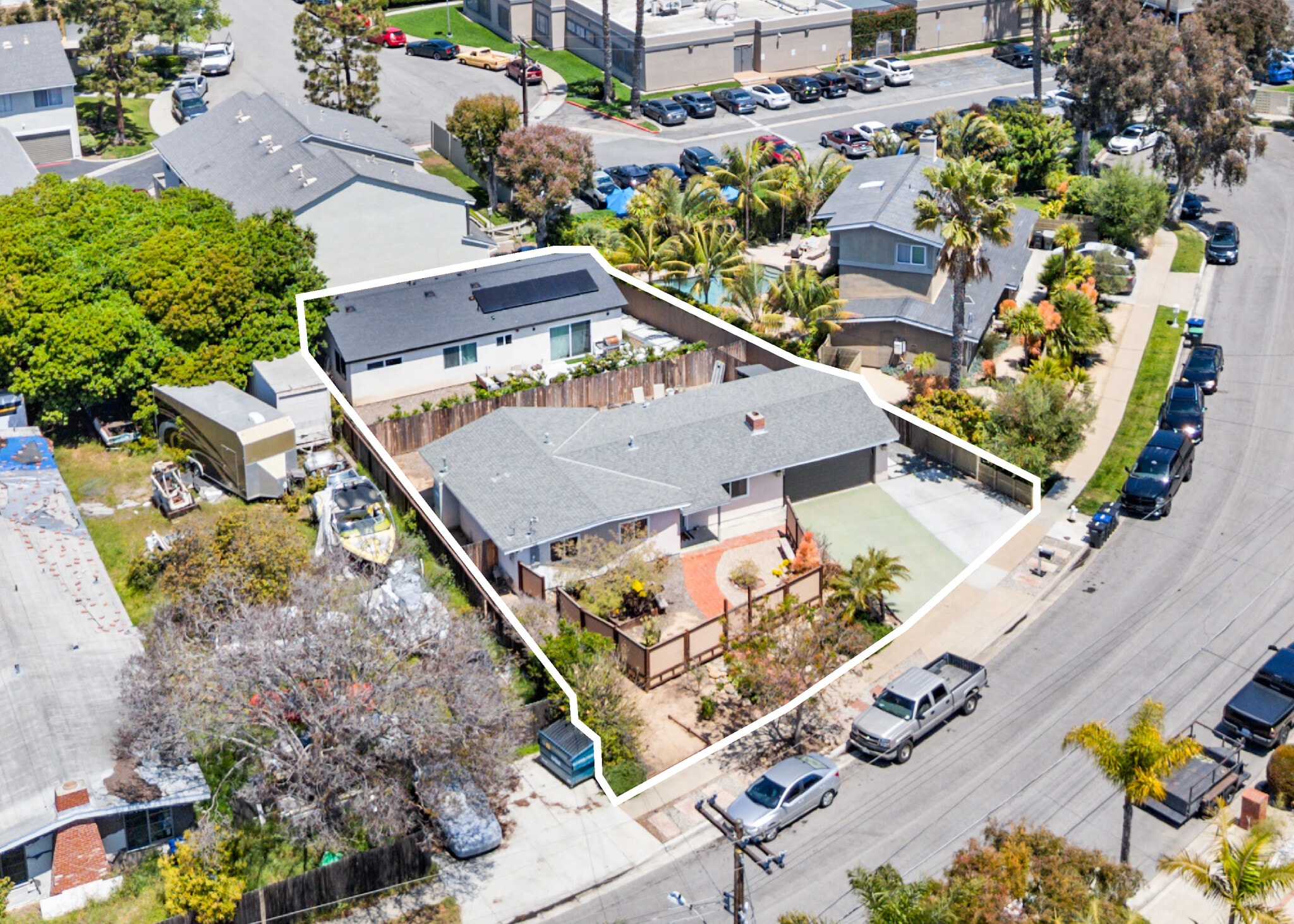 326 Hamilton St, Costa Mesa, CA for Sale