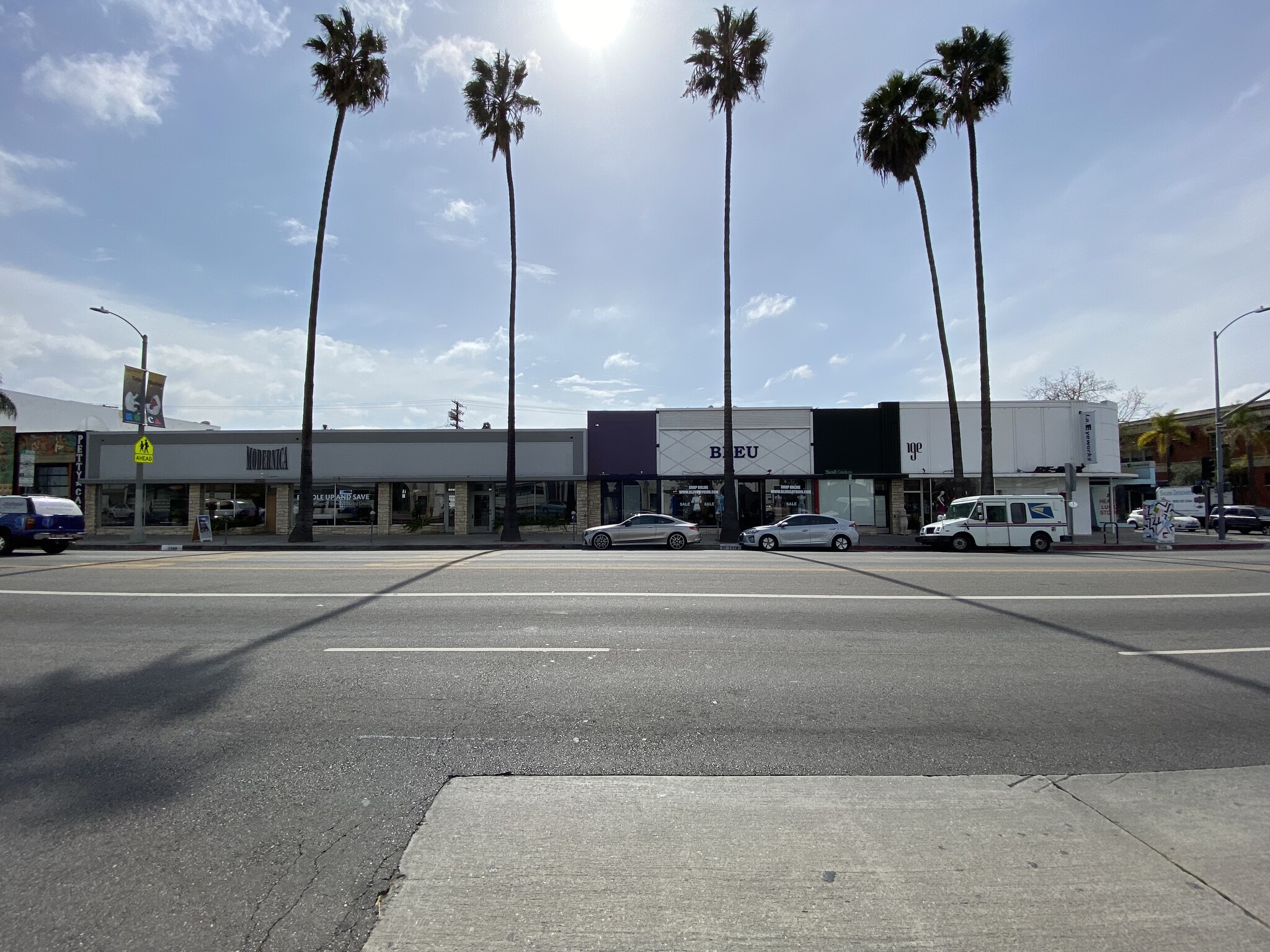 7366-7386 Beverly Blvd, Los Angeles, CA for Rent