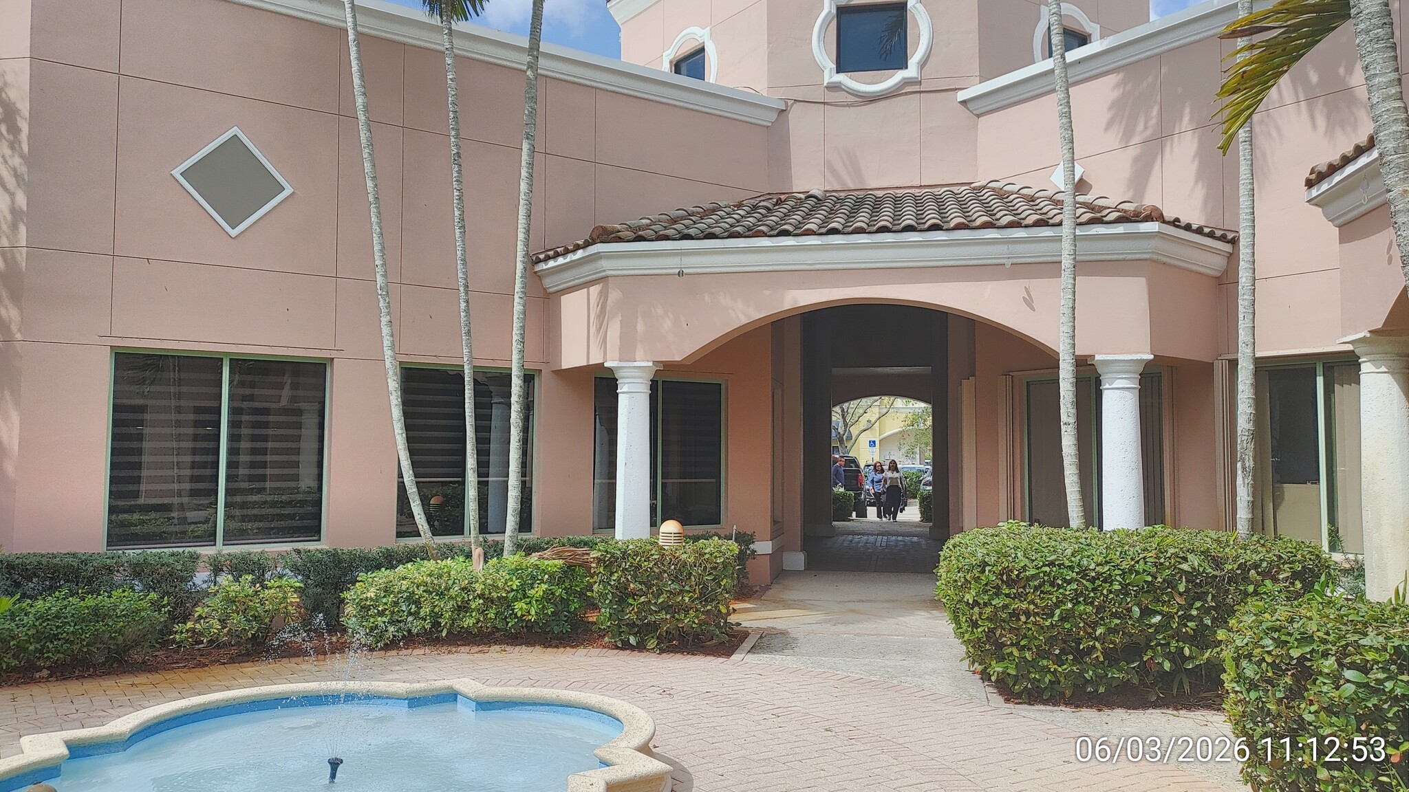 1555 N Park Dr, Weston, FL for Rent