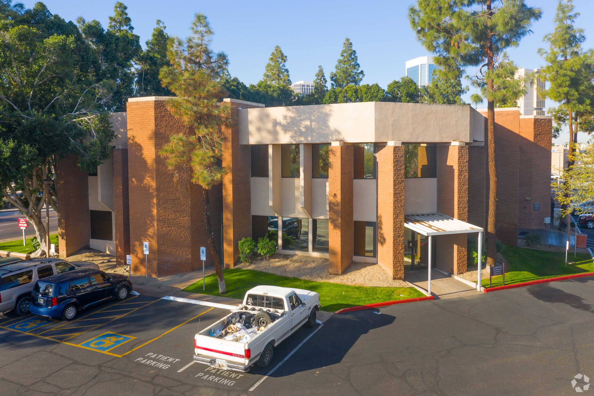 300 E Osborn Rd, Phoenix, AZ for Rent