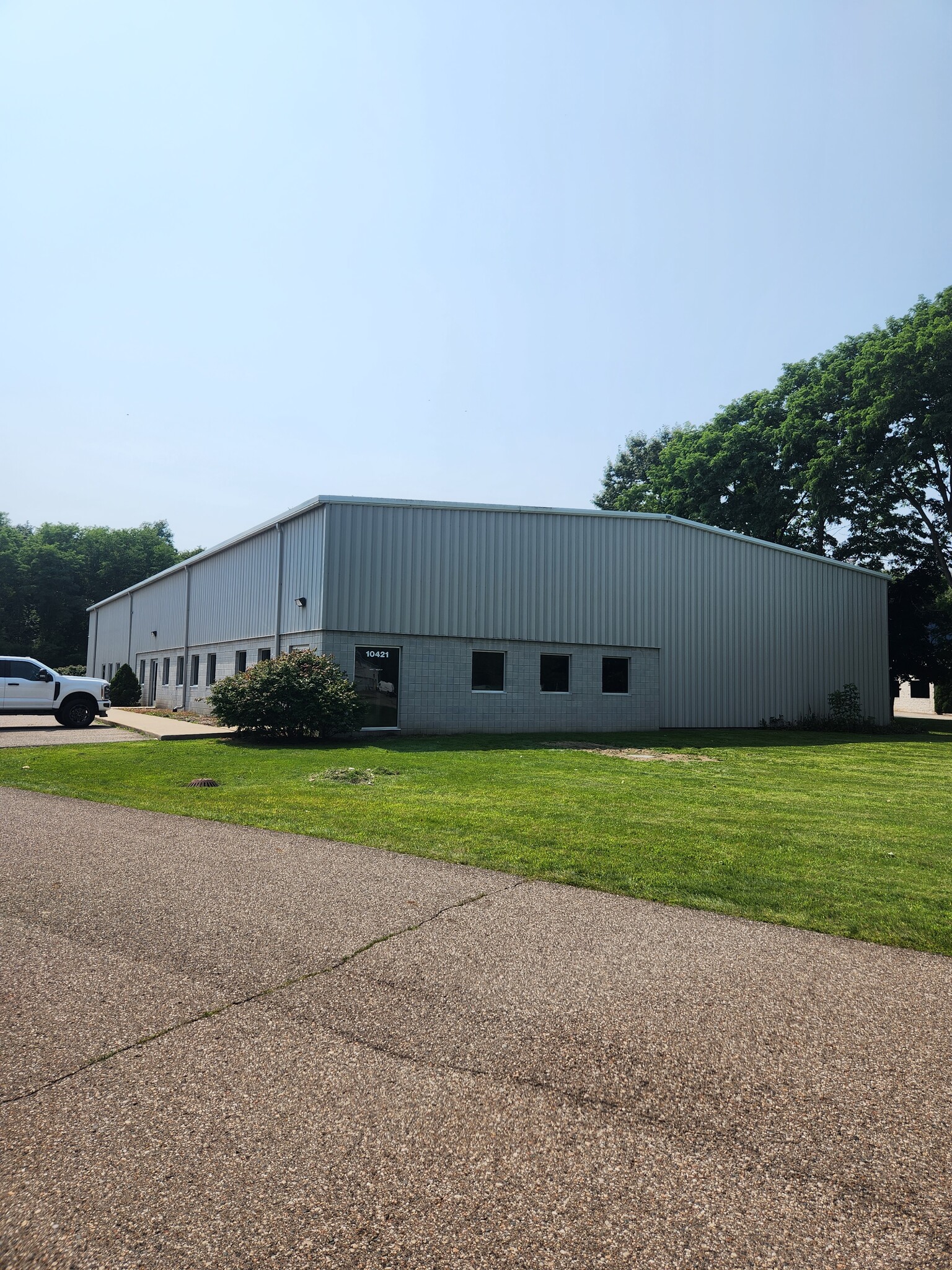 10421 Enterprise Dr Davisburg, MI 48350 - Industrial Property for Lease ...