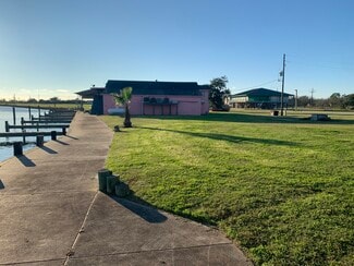 Anahuac, TX Marinas - 220 W Bayshore Rd Anahuac, TX Marinas - 220 W Bayshore Rd