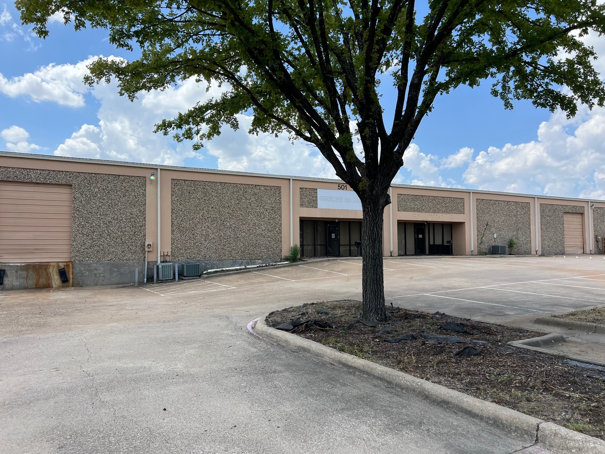 501 Industrial Dr, Richardson, TX for Rent
