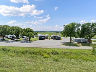 Marietta, OK Apartments - 11889 Indian Trails Rd
